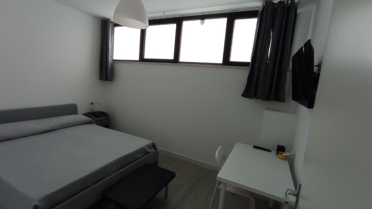 Rosa'S Rooms มาเตรา ภายนอก รูปภาพ