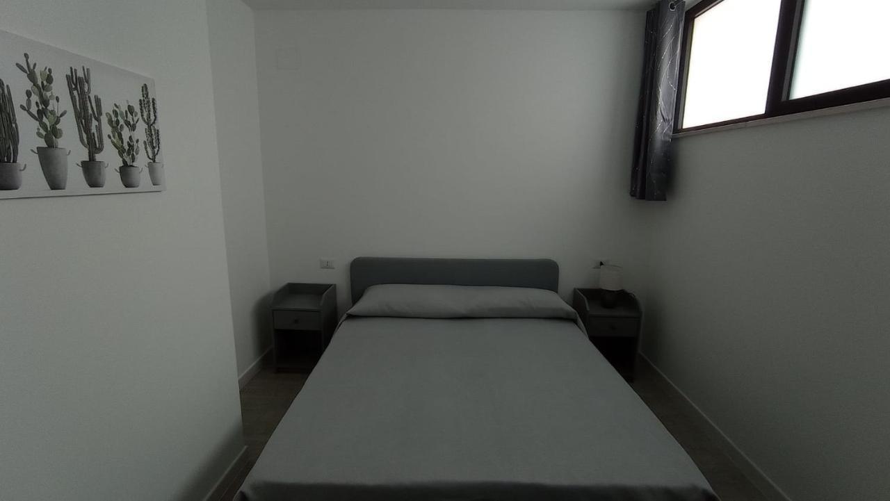 Rosa'S Rooms มาเตรา ภายนอก รูปภาพ
