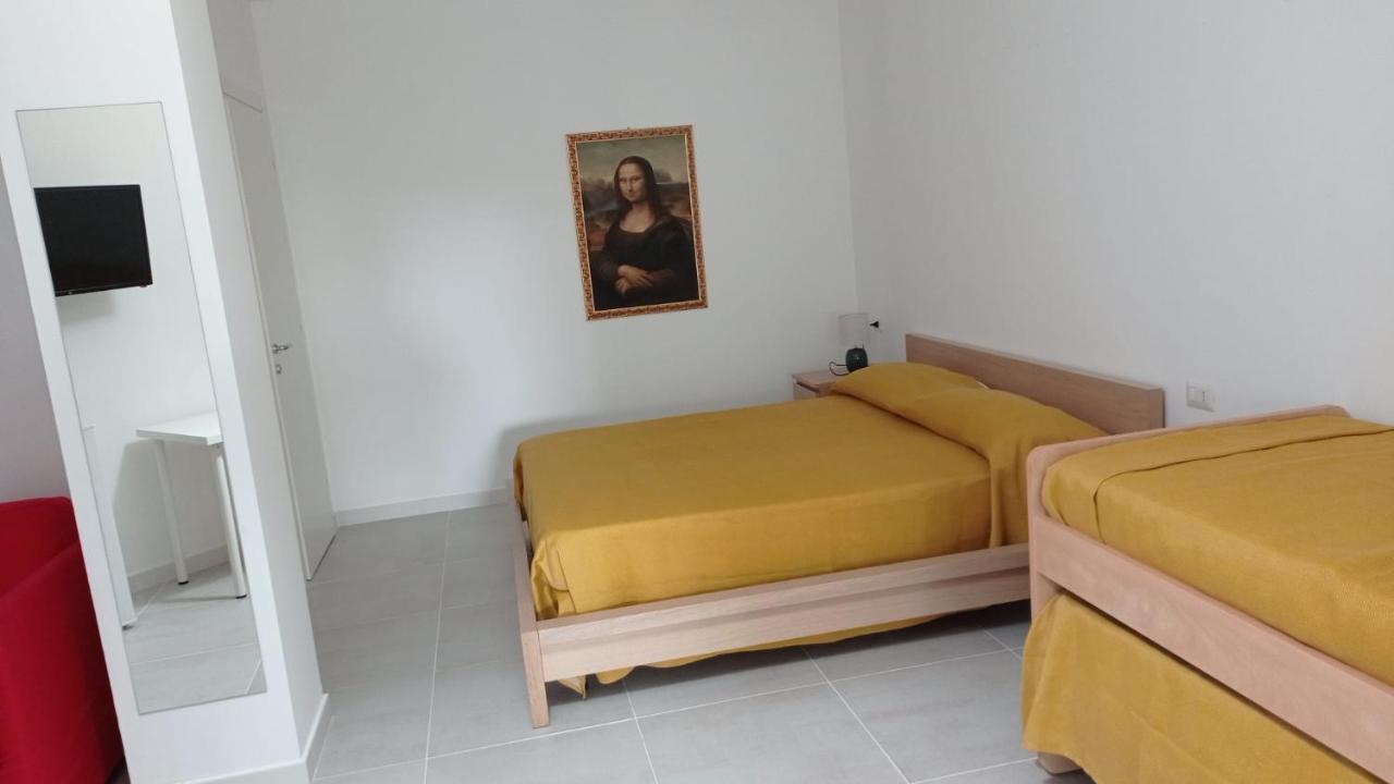 Rosa'S Rooms มาเตรา ภายนอก รูปภาพ